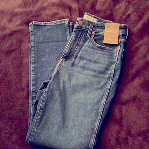 Madewell Curvy Stovepipe Jean